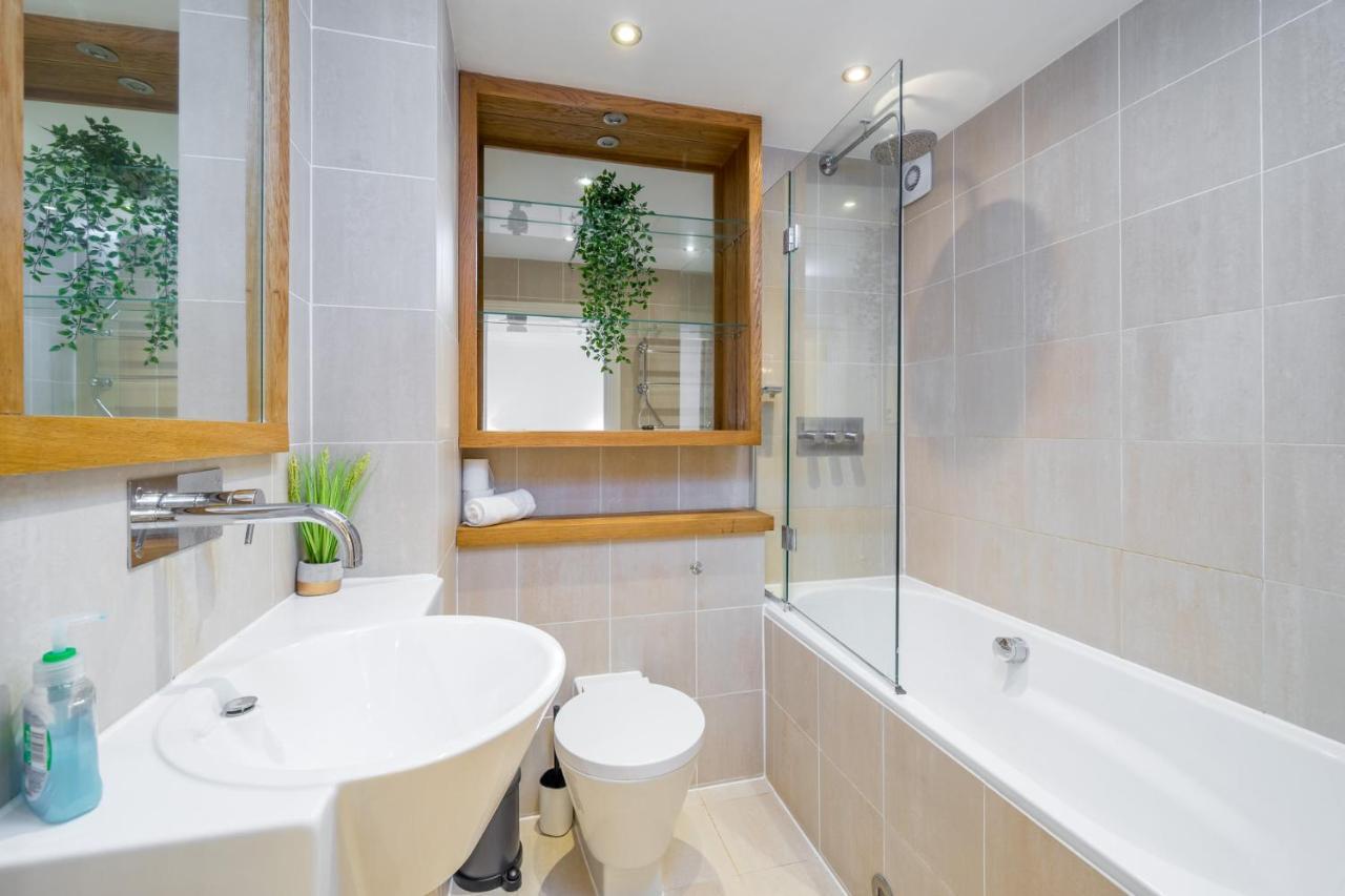 Crossharbour Canary Wharf 2 Bed Duplex Apartment Londres Exterior foto